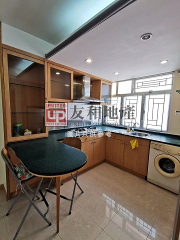 PHOENIX COURT  Kowloon Tong M K132983 For Buy