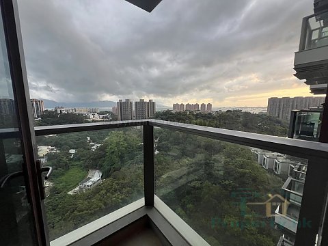 緹岸 