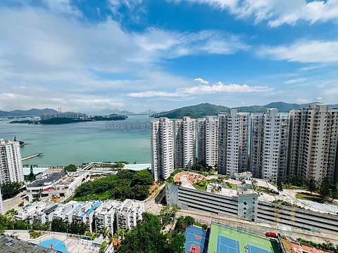 HONGKONG GDN BLK 18 MANHATTAN HTS Tsuen Wan H C022506 For Buy