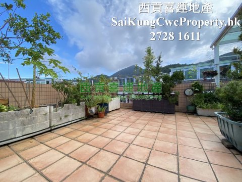 2/F with Rooftop*Convenient Location Sai Kung 027199 For Buy