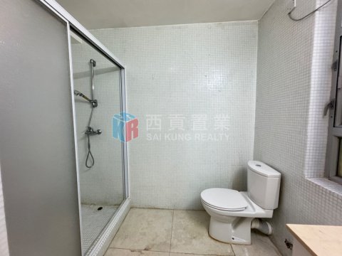 輋徑篤