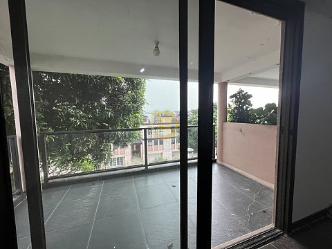 國興村