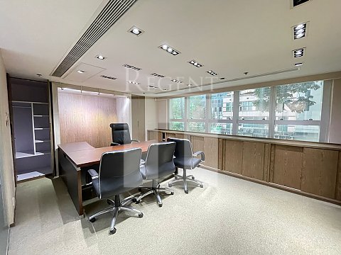 PREMIER CTR (时丰中心) 