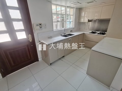 比華利山別墅 