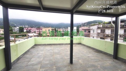 Nearby Sai Kung Town Top Floor with Roof Sai Kung H 030464 For Buy