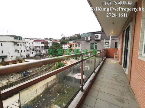 2/F with Rooftop*Convenient Location Sai Kung 029803 For Buy
