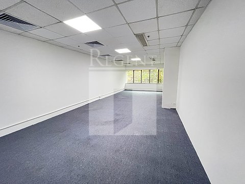 Mirror Twr (冠華中心) 