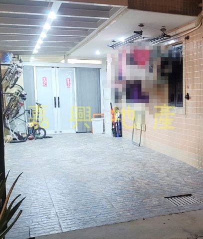 *** 黄小姐 95081731 ***