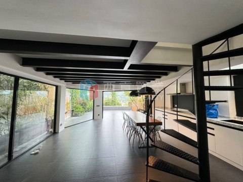 躉場