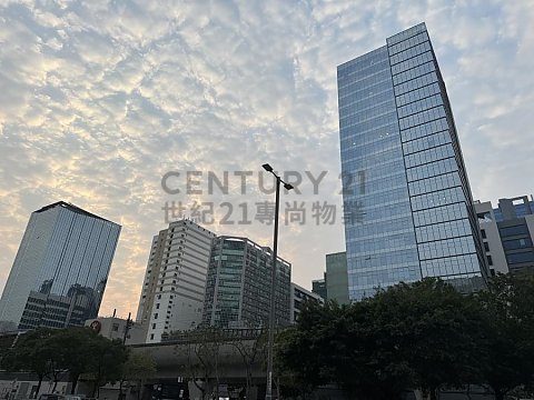 KINGS WING PLAZA PH 01 Shatin L K196630 For Buy