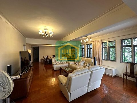 FAIRVIEW VILLA Shatin T170708 For Buy