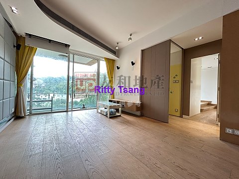 ONE BEACON HILL TWR 06 Kowloon Tong H K153290 For Buy