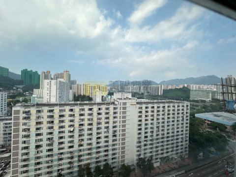 LUCKY PLAZA CHUNG LAM COURT (B1) Shatin H 1577456 For Buy