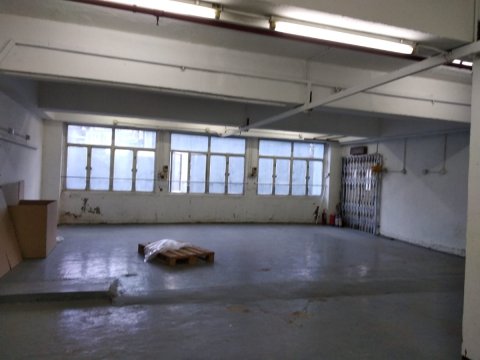 WAH FAT INDUSTRIAL BUILDING Kwai Chung 009046 For Buy