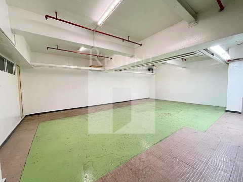 MILLION FORTUNE IND CTR (萬達來工業中心) 