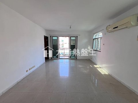 新屋仔