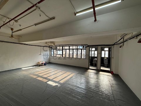 幸運工業大廈 觀塘 中層 C203694 售盤