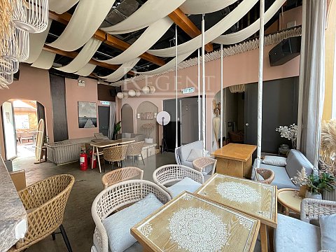 Hong Kong Property, Hong Kong Office