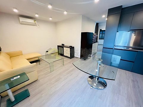 KA WO SEAVIEW VILLAS Tuen Mun L A066237 For Buy