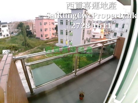 Nearby Town Centre*2/F with Rooftop Sai Kung H 019876 For Buy