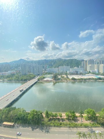 河畔花園 C座