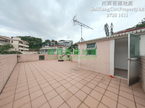 2/F with Rooftop*Convenient Location Sai Kung G 004801 For Buy