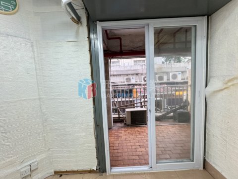 高富樓 商場