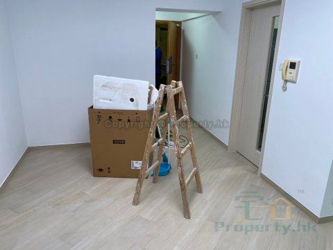 HOLLYWOOD TERR TWR B Sheung Wan L 1514140 For Buy
