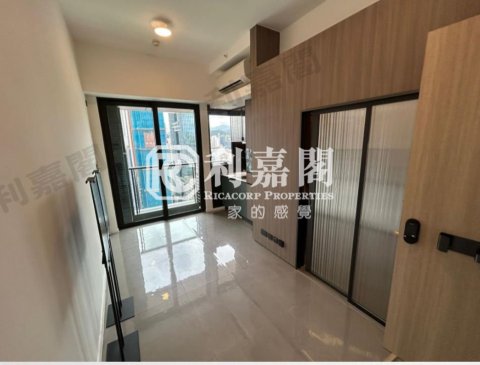 LARCHWOOD Tai Kok Tsui 1581505 For Buy