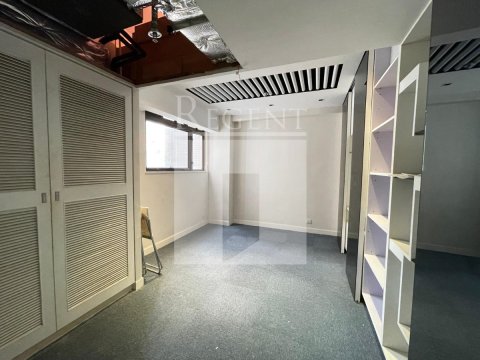 LEE WEST COM BLDG (利威商业大厦) 