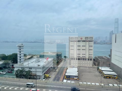 Connaught Marina (干諾中心) 