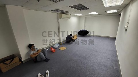 CHEUNG FUNG COM BLDG Sham Shui Po L C163132 For Buy