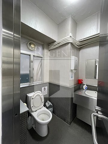 HONG KONG IND CTR BLK A (香港工業中心 A座) 