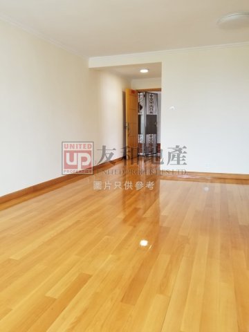 BROADWAY TWR 3 bedrooms + car park Kowloon Tong H K167293 For Buy