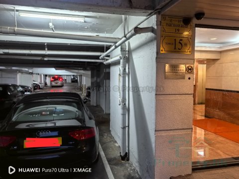 PARC OASIS CARPARK SITE A Shek Kip Mei Basement 1581428 For Buy