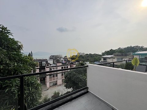 國興村