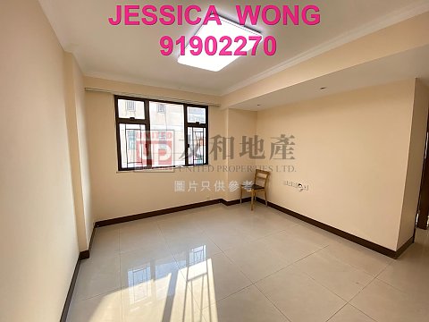 PHOENIX COURT  Kowloon Tong H K157632 For Buy
