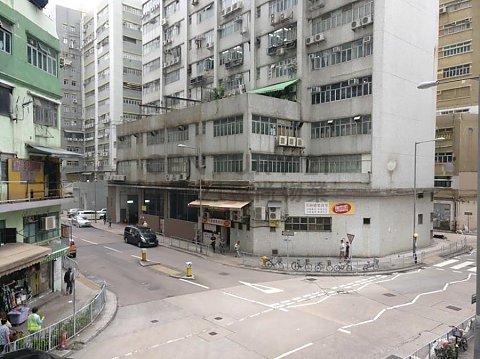 KIN WING IND BLDG Tuen Mun L T198305 For Buy