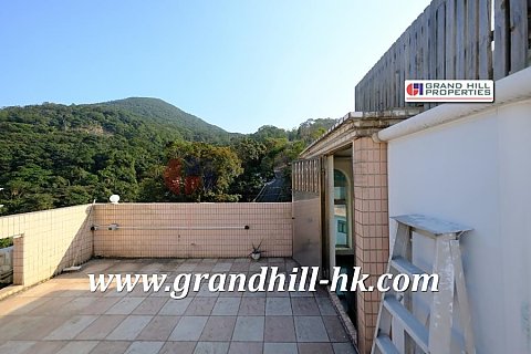 C.W.B NICE DUPLEX Sai Kung H 008586 For Buy