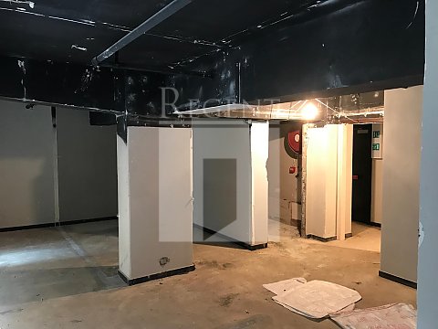 LIGHT & SALT HOUSE () LIGHT & SALT HOUSE ()