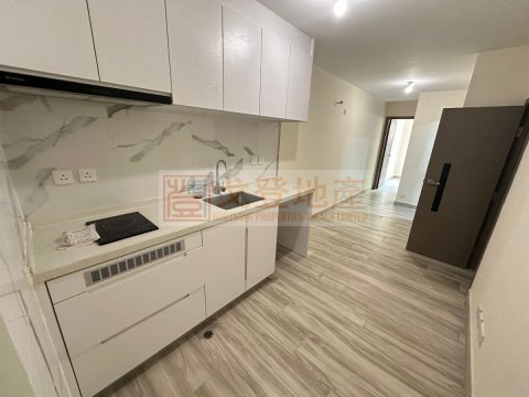 TIN SHUI WAI VILLAGE HSE Tin Shui Wai L 1579602 For Buy