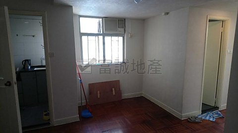 萬年戲院大廈 黃大仙 高層 N013681 售盤