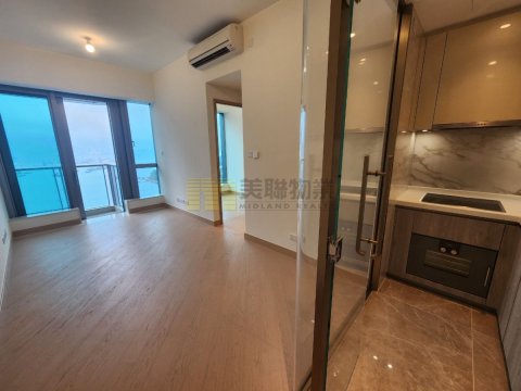 GRAND VICTORIA I TWR 03A Cheung Sha Wan H 1549208 For Buy
