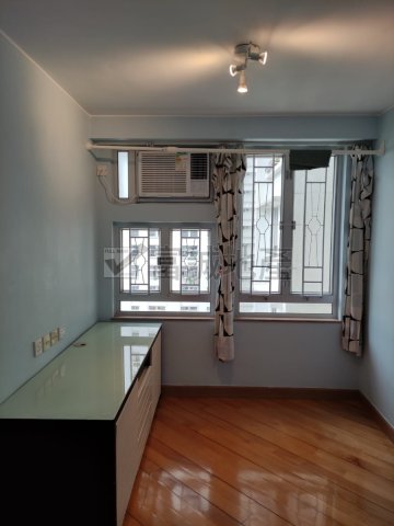 KING SHAN COURT  Ngau Chi Wan M L124315 For Buy