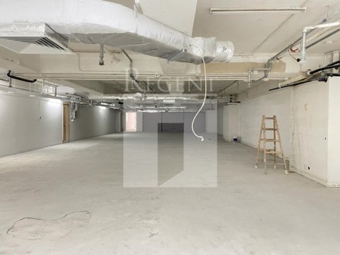 Kowloon Bay Industrial, Kader Building