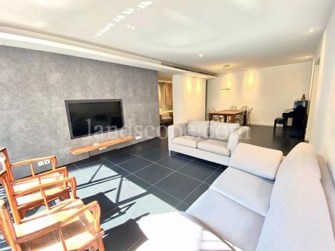 CLOVELLY COURT Mid-Levels Central 1491736 For Buy