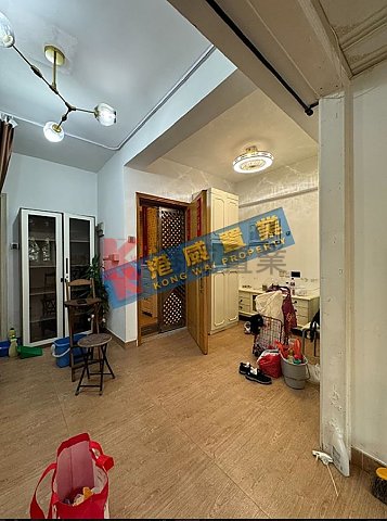 LUEN YICK TAI BLDG Sham Shui Po L 009314 For Buy