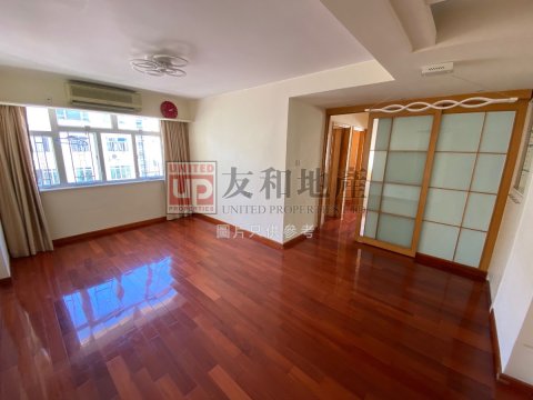 PHOENIX COURT  Kowloon Tong H K167424 For Buy