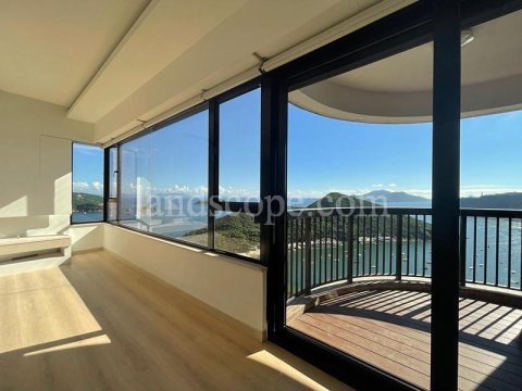 PINE CREST Repulse Bay 1582138 For Buy