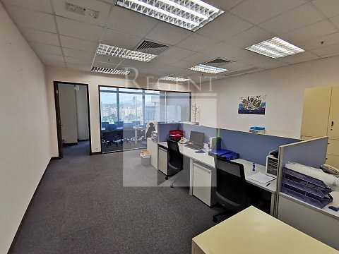 Hunghom Office, The Metropolis Tower